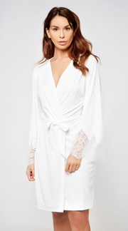 Soft Arlene Robe in White
